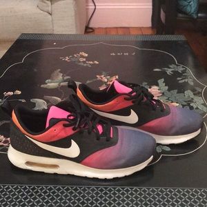 Rainbow Colored Nike Air Max Tavas. Mns Sz 8